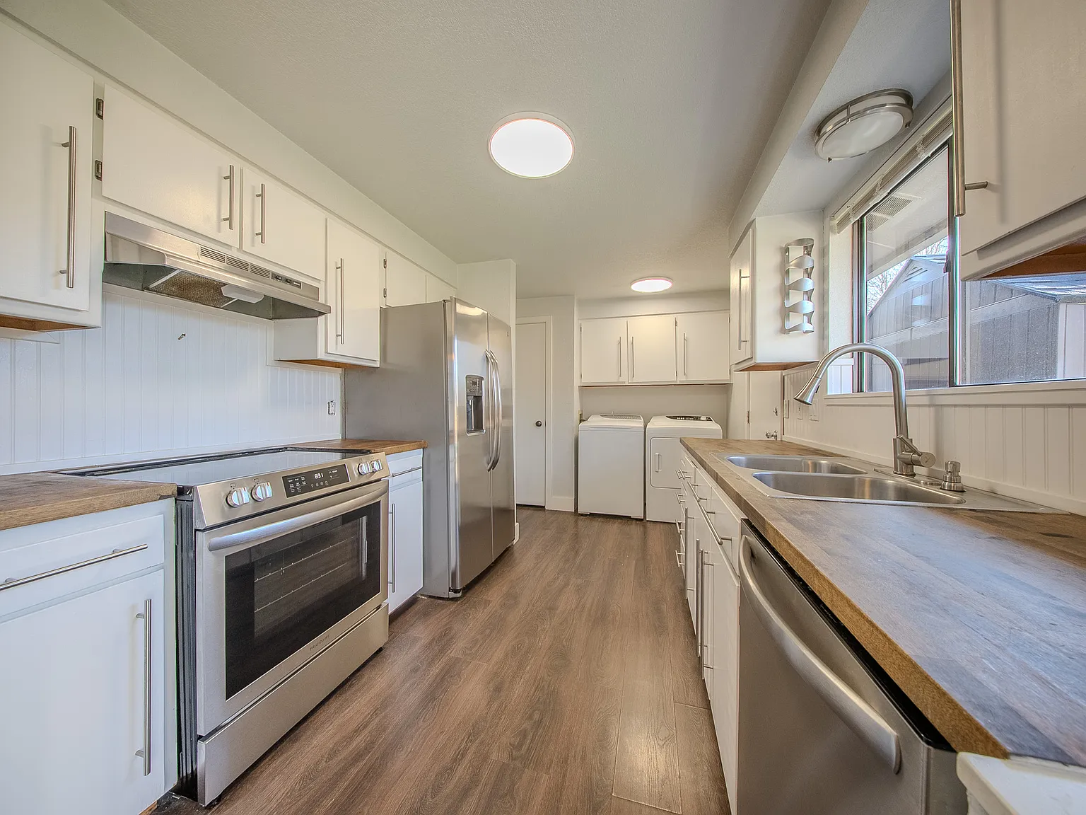 1007 N Lander St — Photo 3