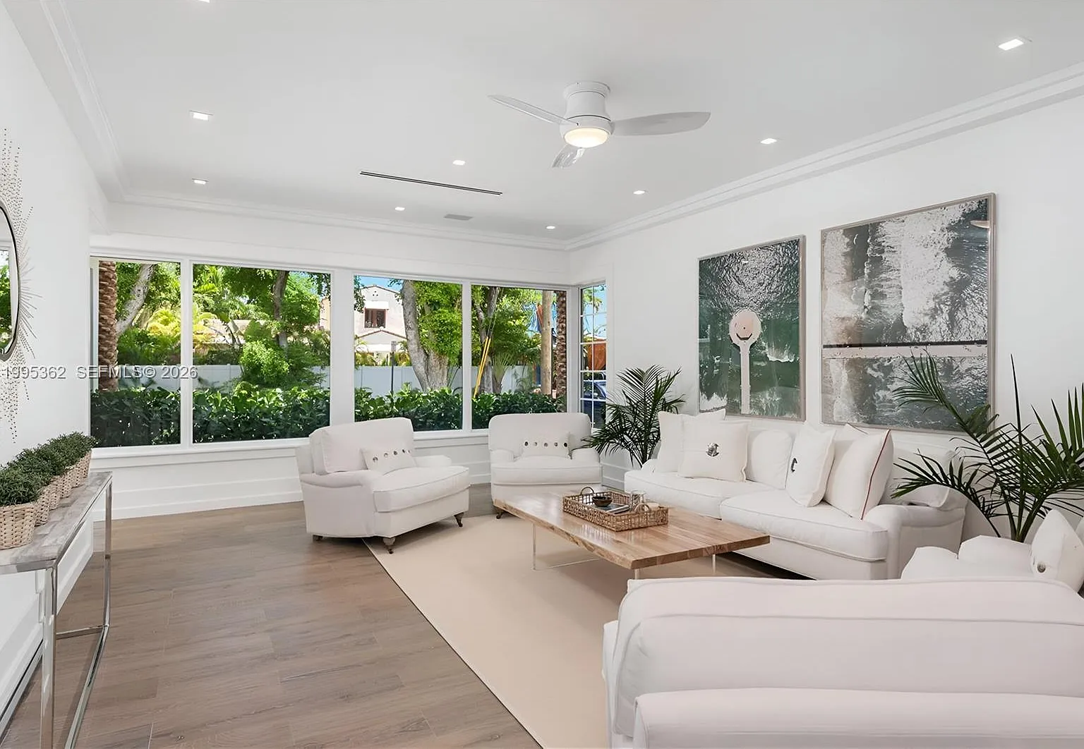 Flamingo Terrace Extensio — Photo 1