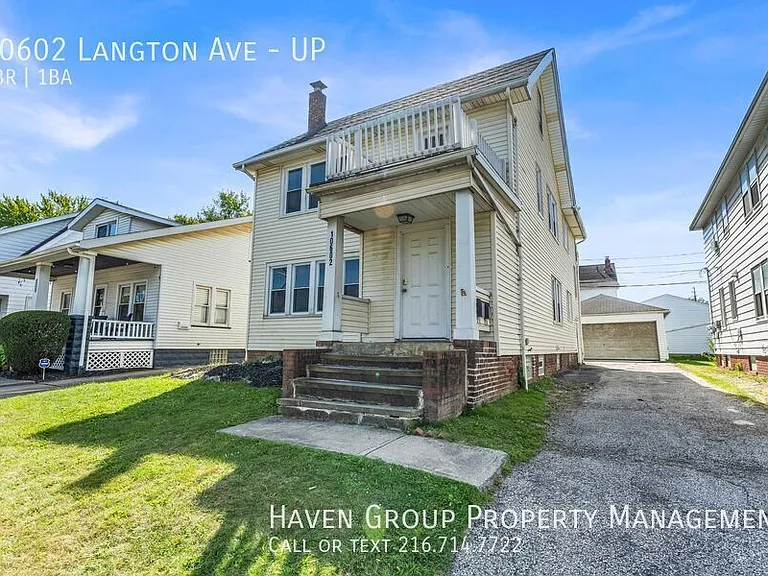 10602 Langton Ave #UP — Photo 2