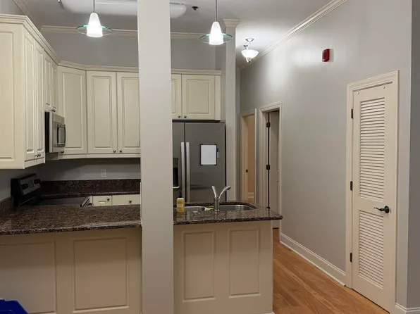 705 Maple St APT G102, Columbia, SC 29205