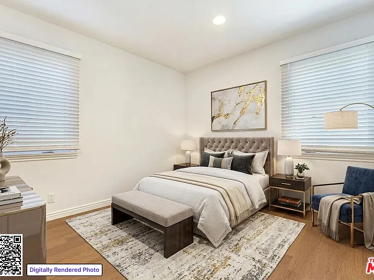2050 Walgrove Ave — Photo 6