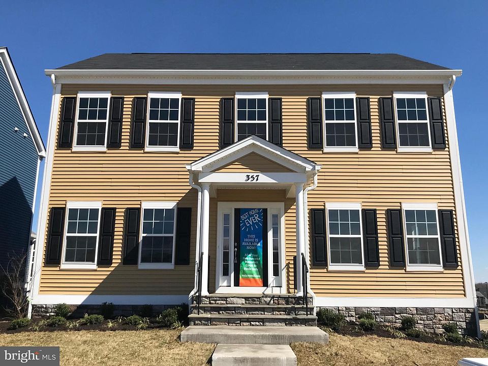 1st image of 357 Foxglove Way