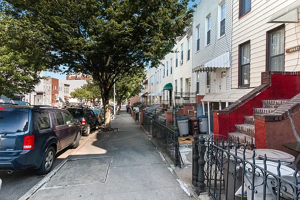 Rented by Block & Lot Real Estate | media 3