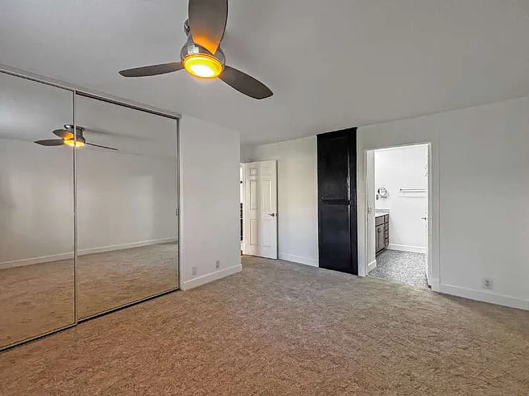 7422 Seastar Dr #4 — Photo 10