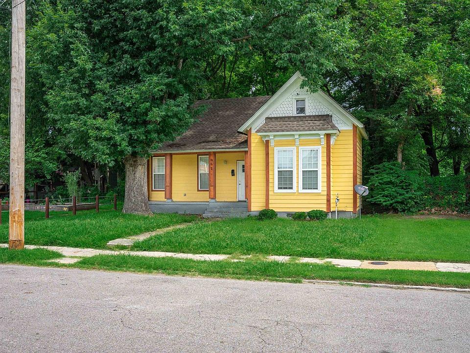 1st image of 962 Jw Williams Ln #1