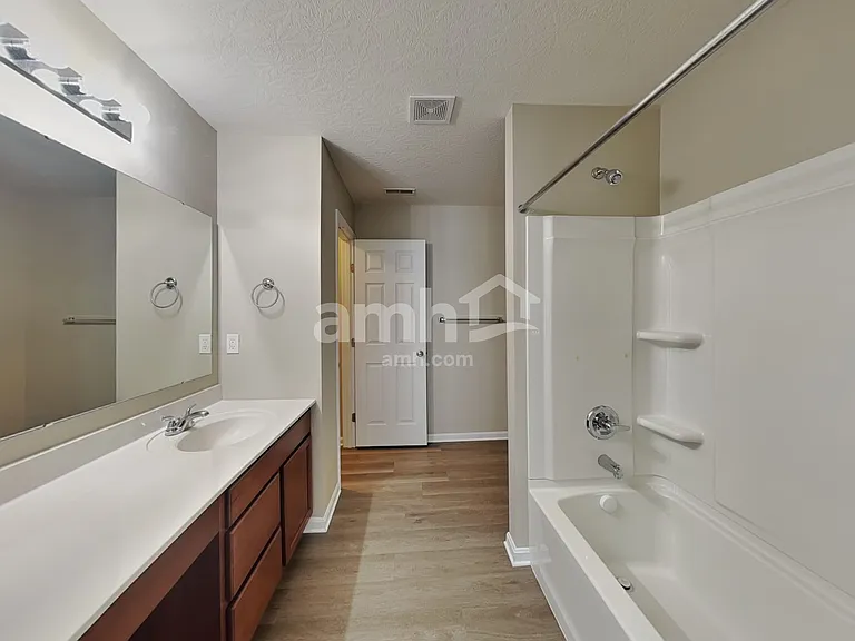 9694 Ridge Xing — Photo 13