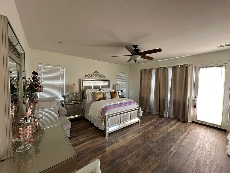 879 Coronado Cir — Photo 8