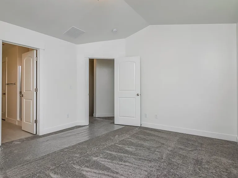 2299 N 3720 W — Photo 9