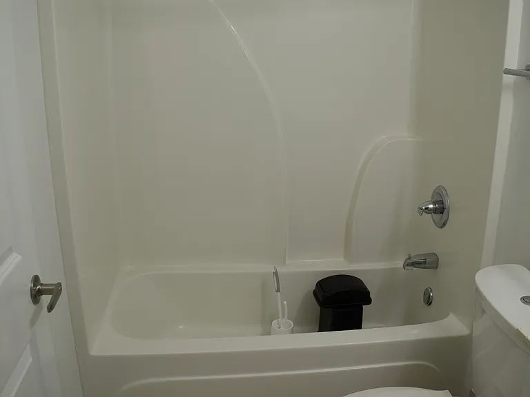 College Center Apartments — Photo 109