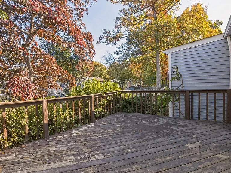 3388 Chelsea Dr — Photo 24