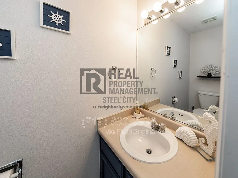2214 Cowhand Pl — Photo 11