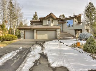 58010 Mulligan Ln, Sunriver, OR 97707