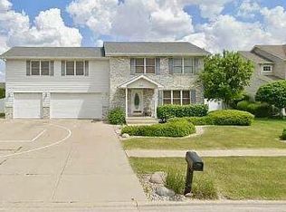 855 Magnolia Dr, Bourbonnais, IL
