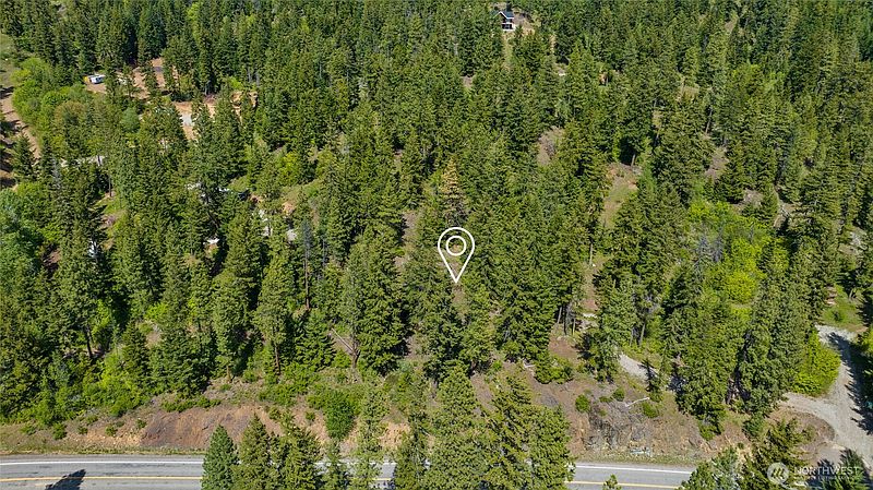 2nd image of 11 Salmon La Sac Highway