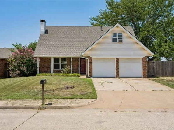 808 Miller Dr, Yukon, OK 73099