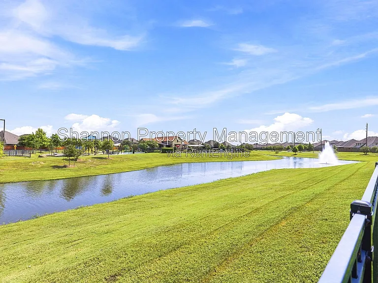 24610 Bardona Way — Photo 33
