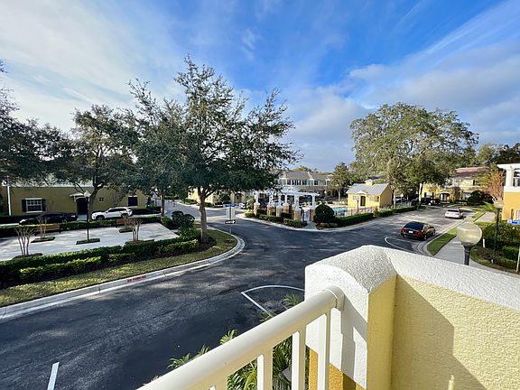 3rd image of 14021 Citrus Crest Cir