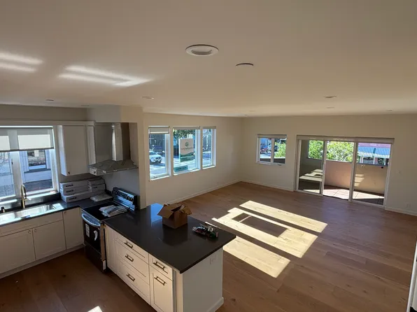 447 Main St #5, Half Moon Bay, CA 94019