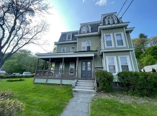 533 S Main St #3, White River Junction, VT 05001
