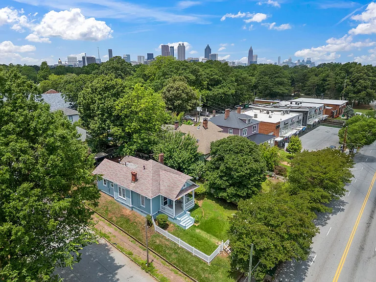 487 Boulevard SE — Photo 20