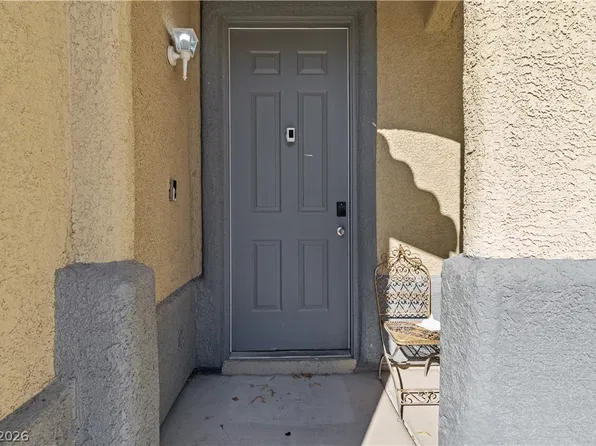 5015 Droubay Dr, Las Vegas, NV 89122