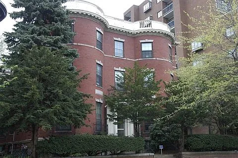 1253 Beacon St #B4 — Photo 2