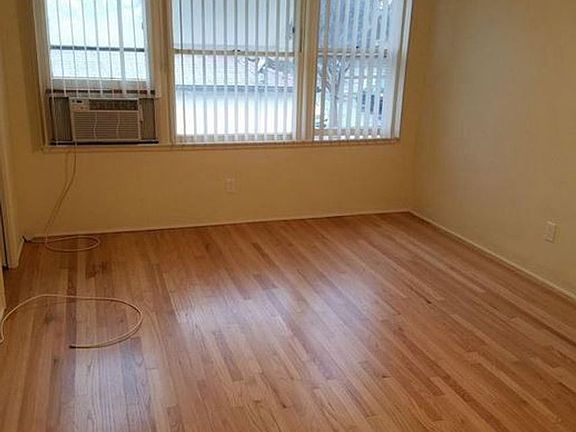 2nd image of 342 N Stoneman Ave APT B