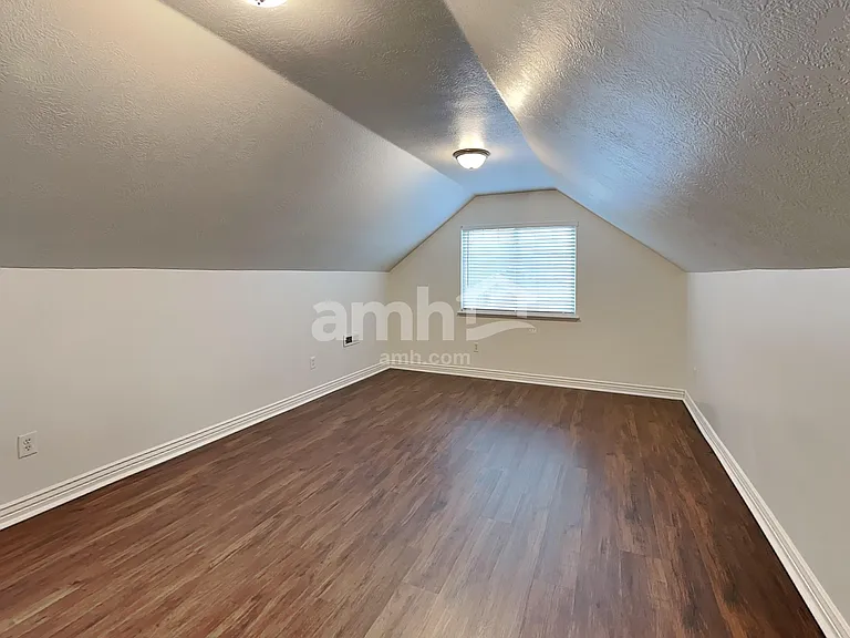 3672 E Nairn Dr — Photo 14