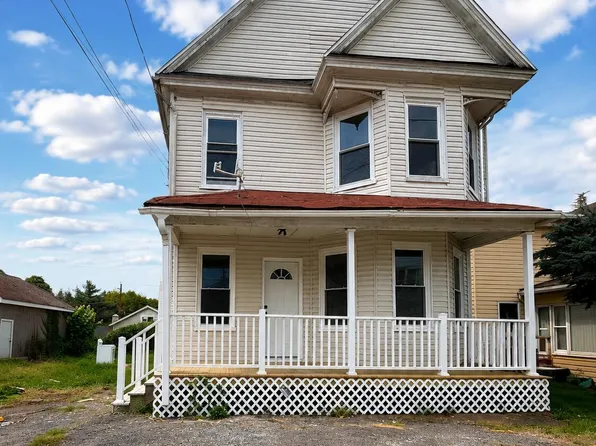 1931 Bristol Ct, Scranton, PA 18509
