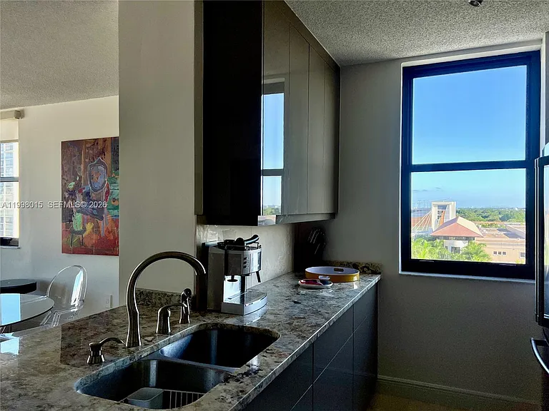 651 Okeechobee Blvd #811 — Photo 20