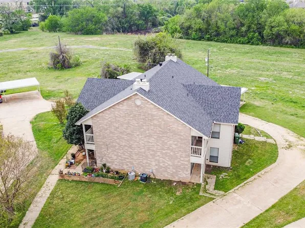 808 Treadwell Ct #808A, Hurst, TX 76053