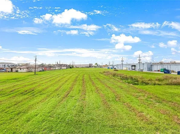 1991 Ames Blvd, Marrero, LA 70072