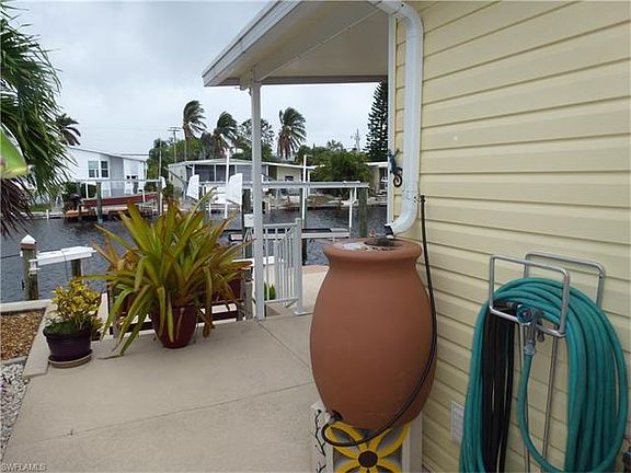 3rd image of 2970 Binnacle Ln