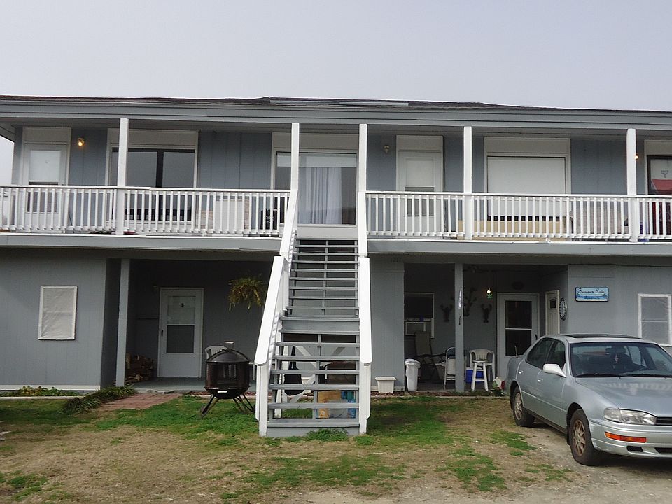 2nd image of 1217 Dogwood Dr N APT D