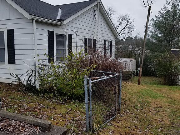 2nd image of 115 Northland Dr