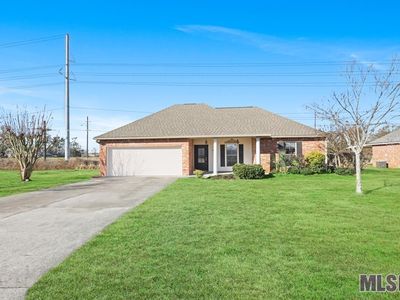 203 Key Biscayne Dr, Port Allen, LA, 70767