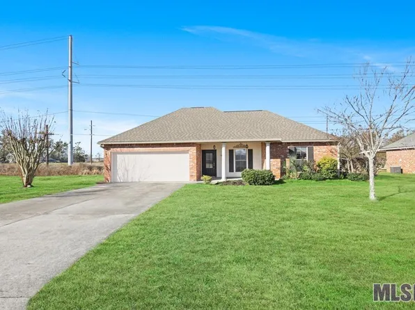 203 Key Biscayne Dr, Port Allen, LA 70767