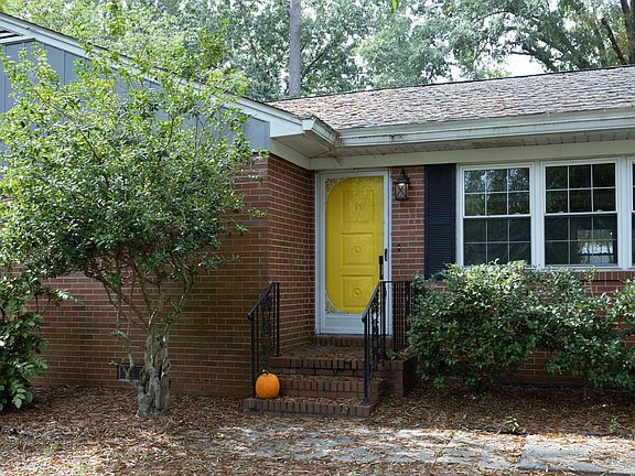 4th image of 3104 Dixon Rd