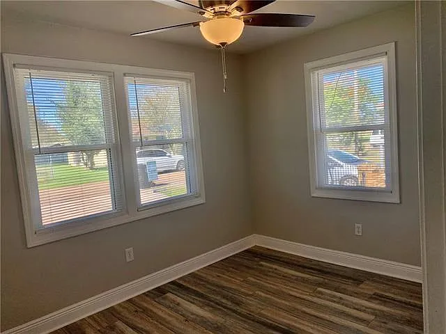 2337 Plaza Dr — Photo 9
