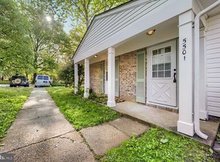 5501 Woodenhawk Cir, Columbia, MD 21044