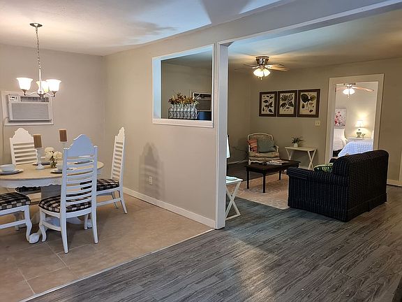 5th image of 313 Lacey St