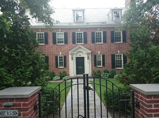 435 Heath St, Brookline, MA 02467