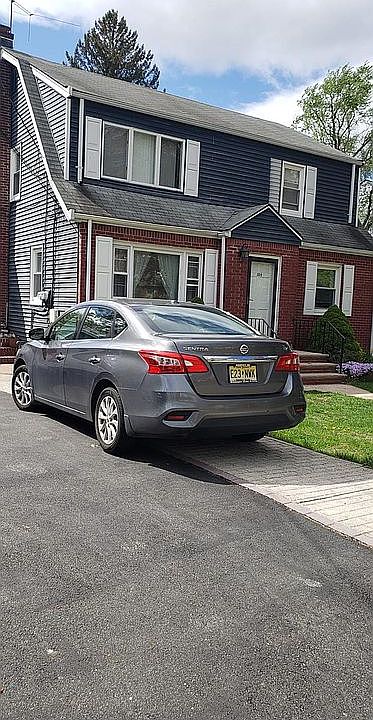 1st image of 104 John Pl