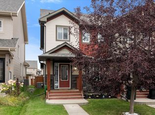 16 Meadowland Cres, Spruce Grove, AB T7X 0P9