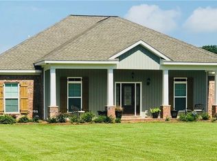 10635 Sims Rd, Grand Bay, AL 36541