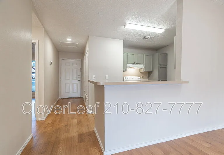 5528 Lochmoor — Photo 11