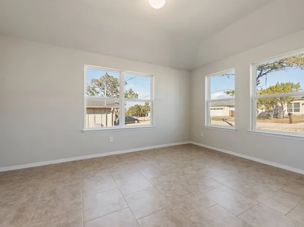 4302 Lindberg Ln, Leander, TX 78645