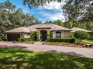 10108 Hilltop Dr, New Port Richey, FL 34654