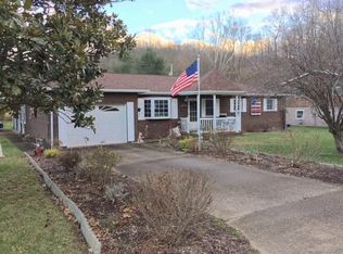 1868 County Road 18, South Pt, OH 45680