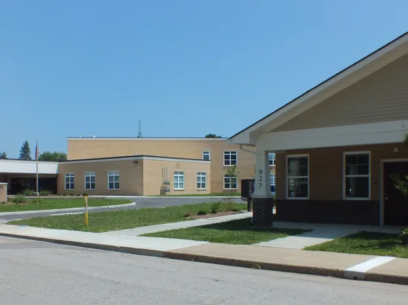 Stokes Commons, 900 S Meridian St #901-8, Lebanon, IN 46052